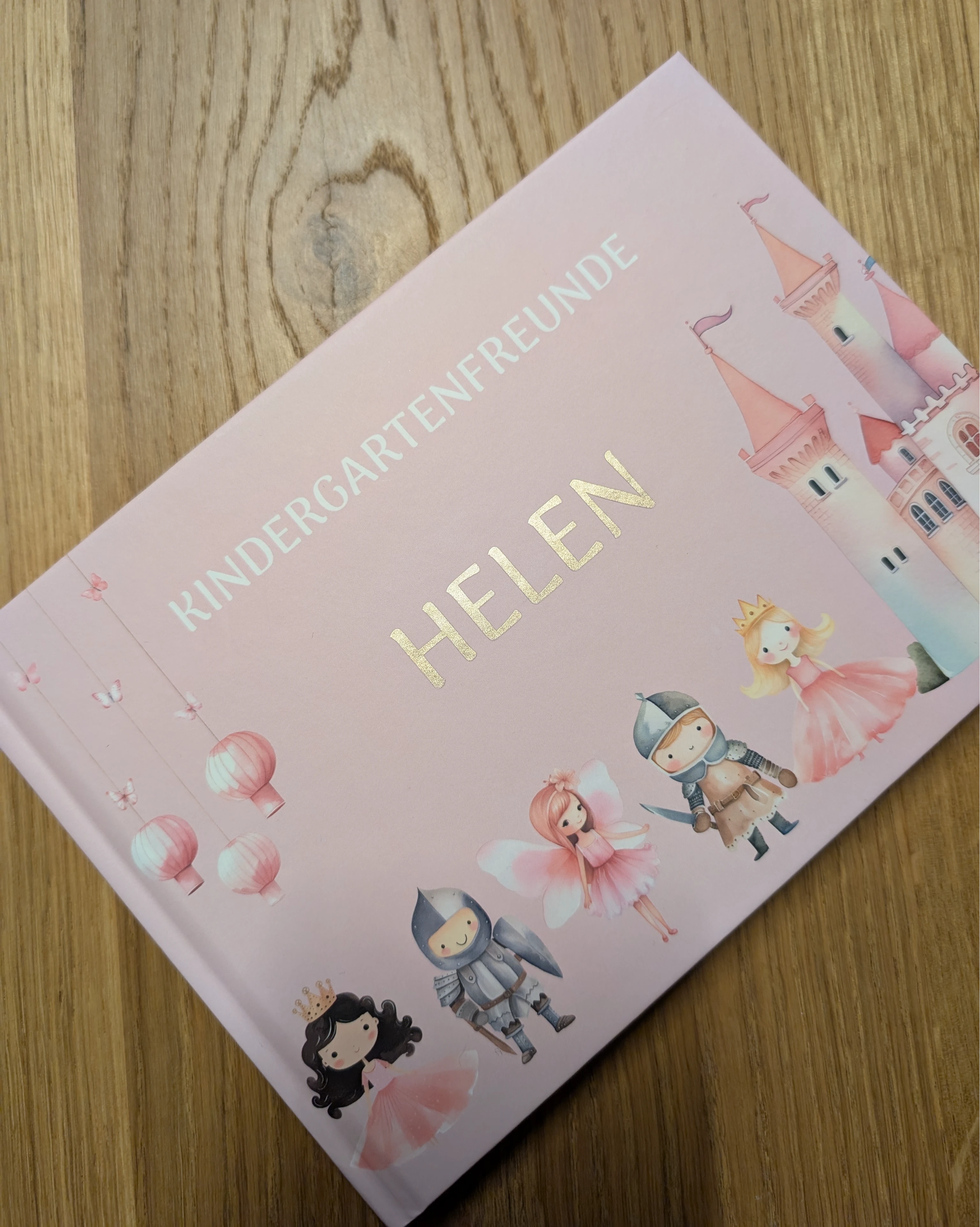 Für 30 Kinder und 20 Erwachsene zum Eintragen und Bilder einkleben 🩷
