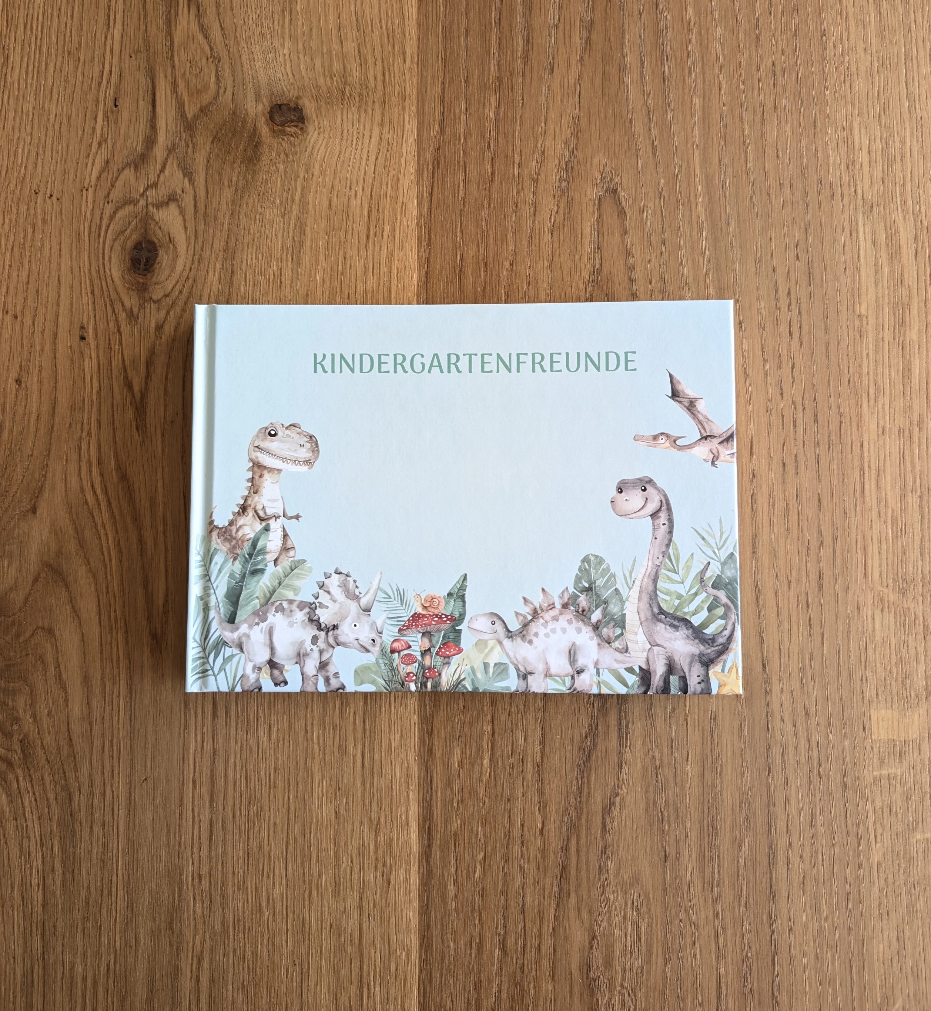 Für 30 Kinder und 20 Erwachsene, zum Eintragen und Bilder einkleben