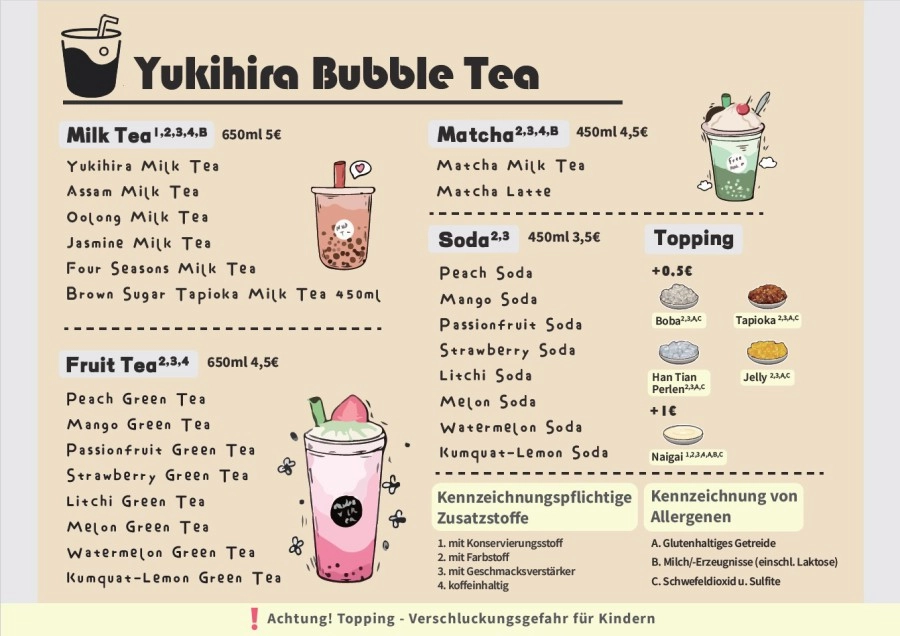 Menükarte für Yukihira Bubble Tea mit Kategorien Milk Tea, Fruit Tea, Matcha und Soda, Preisen, Topping-Optionen und Allergenhinweisen.