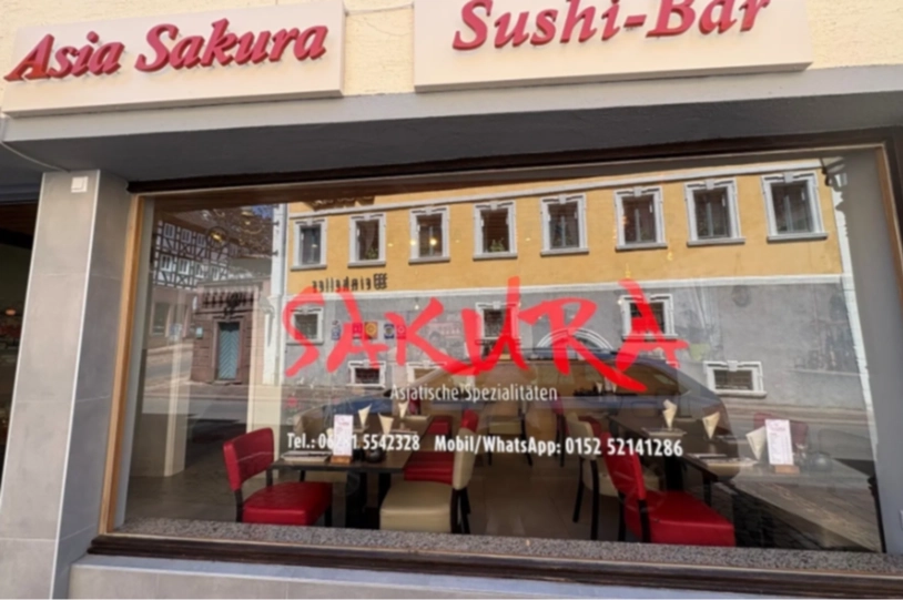 Sakura Asiatische Spezialitäten & Sushi Bar